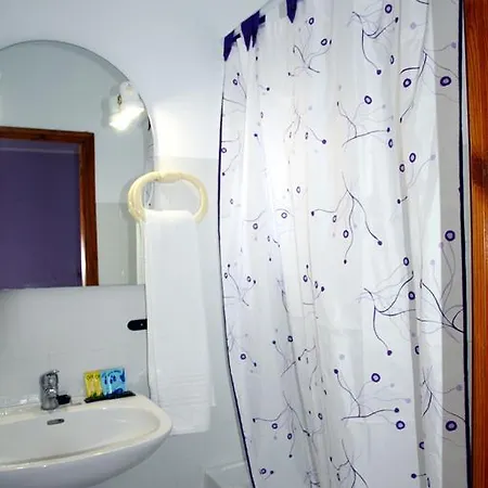 Asturias Guest house 3*